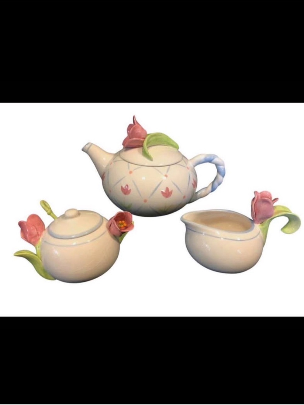 Vintage AVON ‘Elegant Blooms’ Set